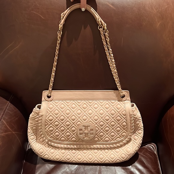 Tory Burch Marion Beige Quilted shoulder bag. Brand New with bag. - Picture 6 of 8